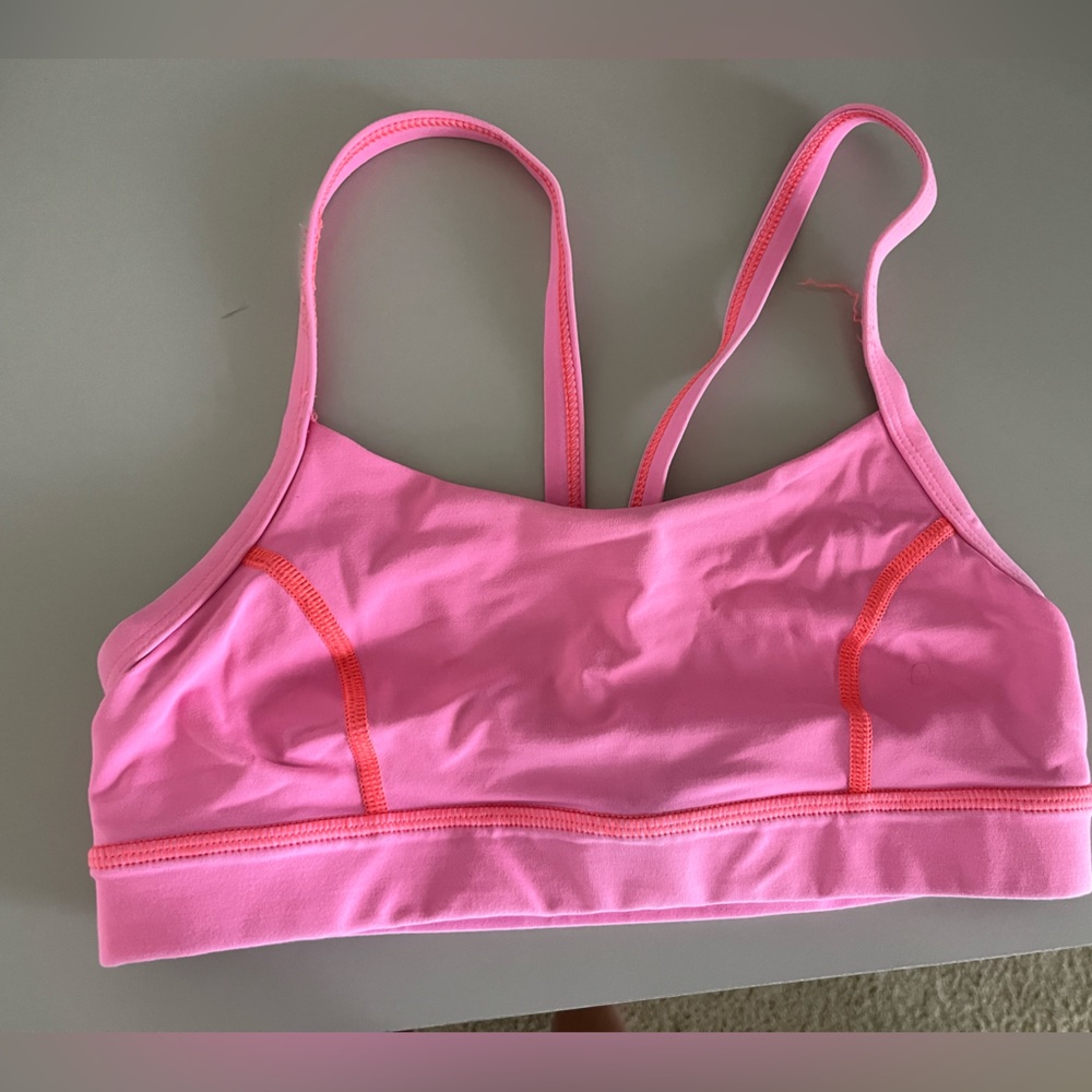 Lululemon hot pink athletic bra size 4